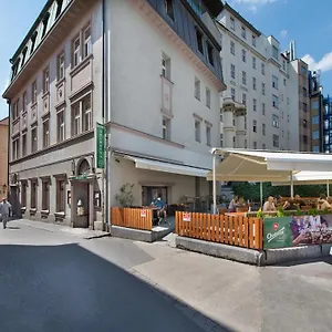 Ea Royal Esprit 4* Prag