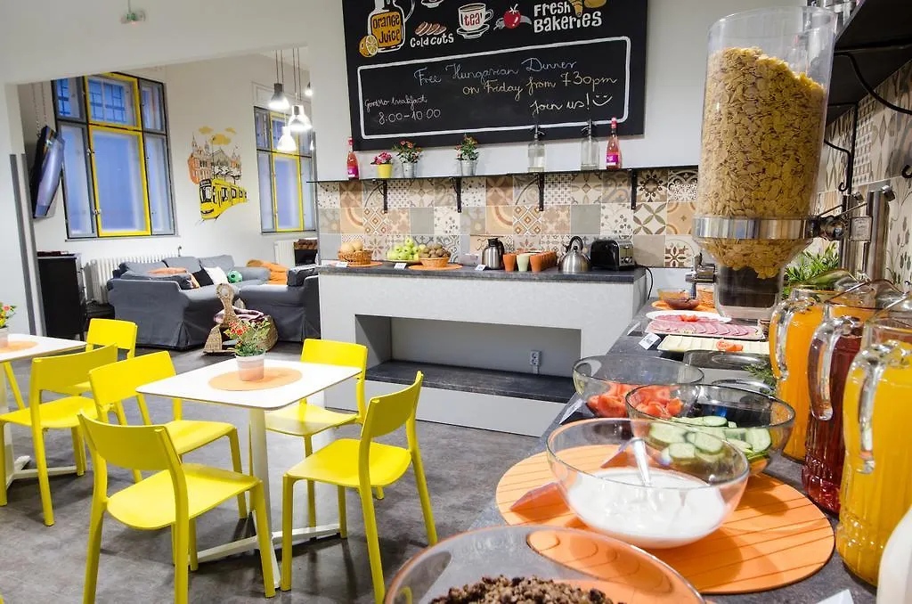 Hostel Goodmo House Budapest 0*,